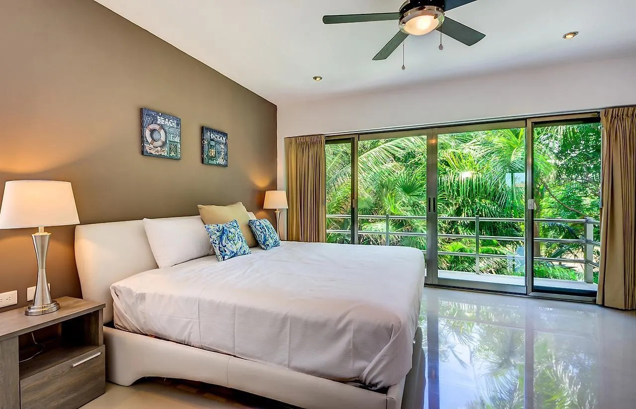 Acacia Condos Playa Paraiso 아파트호텔