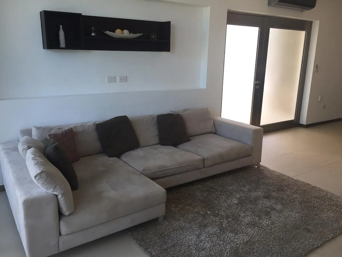 Acacia Condos Playa Paraiso 아파트호텔