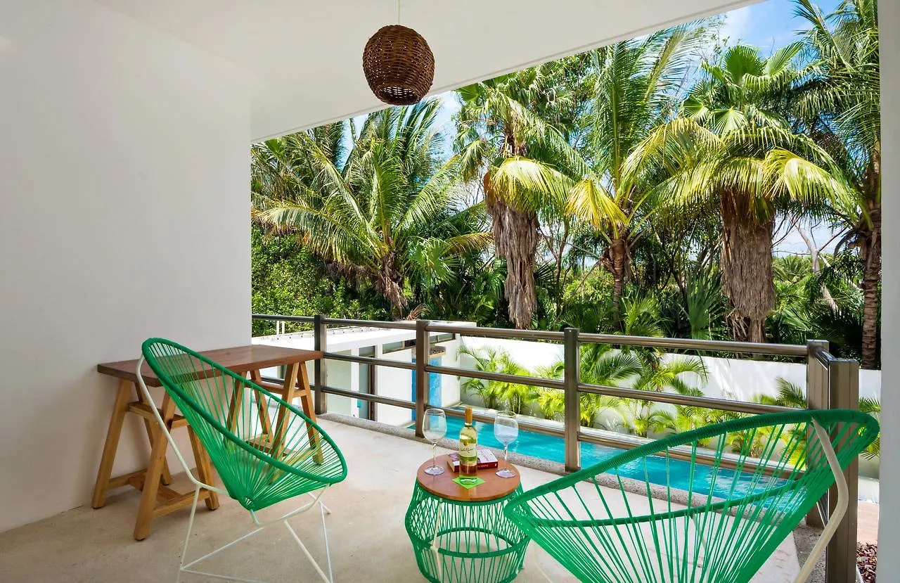 Acacia Condos Playa Paraiso Mexiko