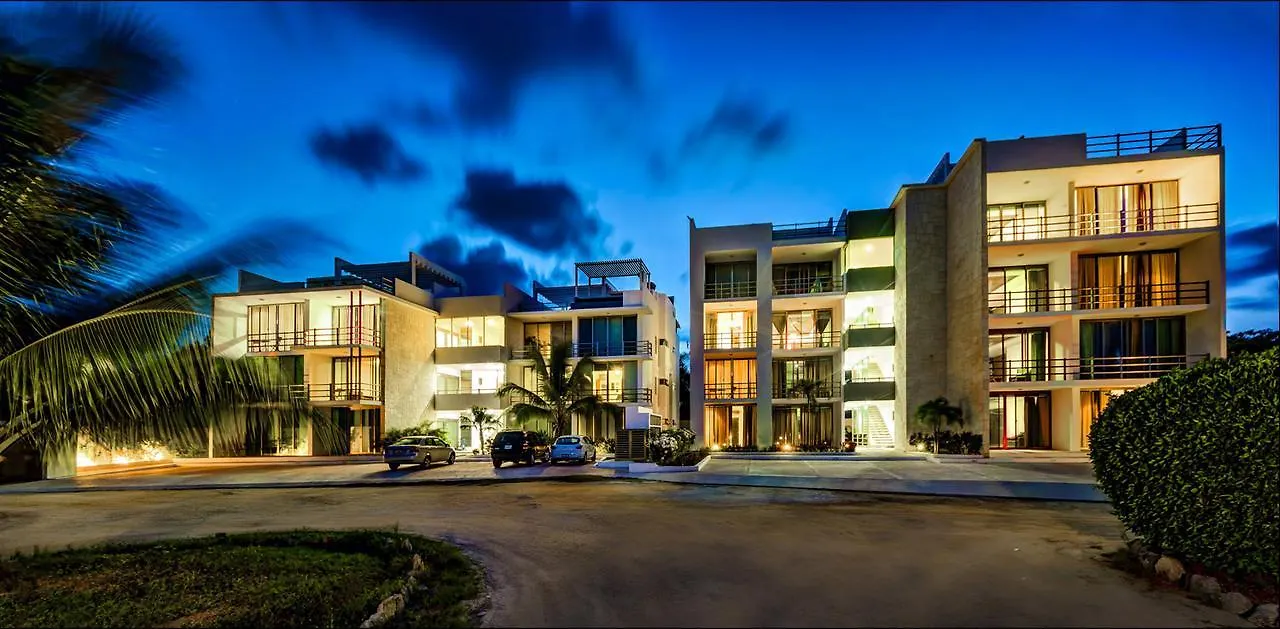 Acacia Condos Playa Paraiso Mexiko