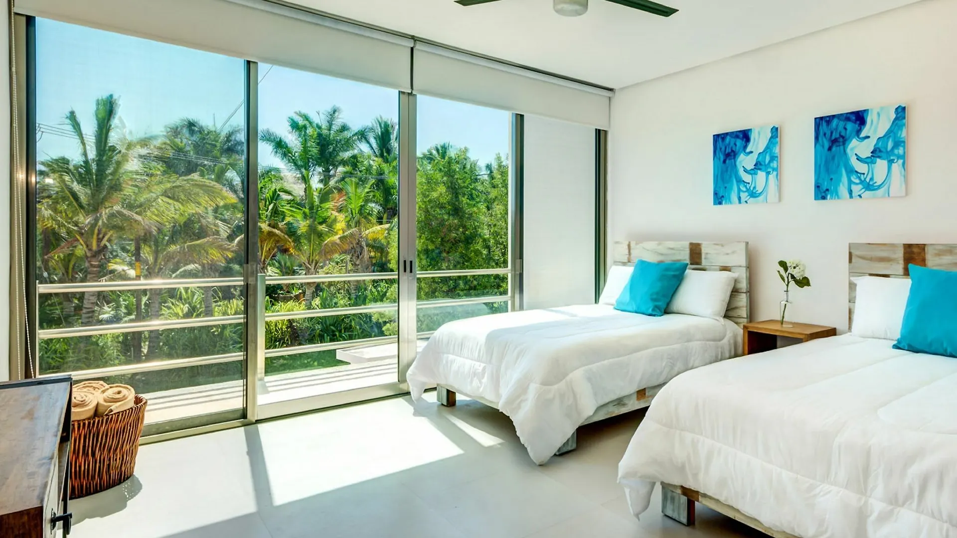 Aparthotel Acacia Condos Playa Paraiso