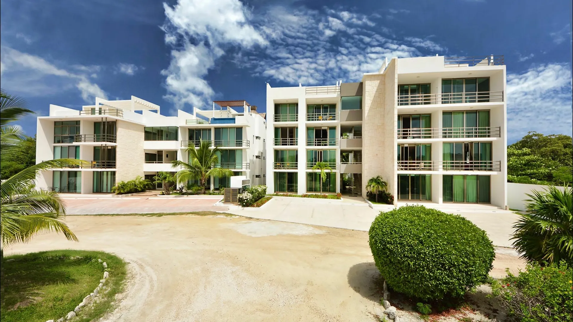Aparthotel Acacia Condos Playa Paraiso